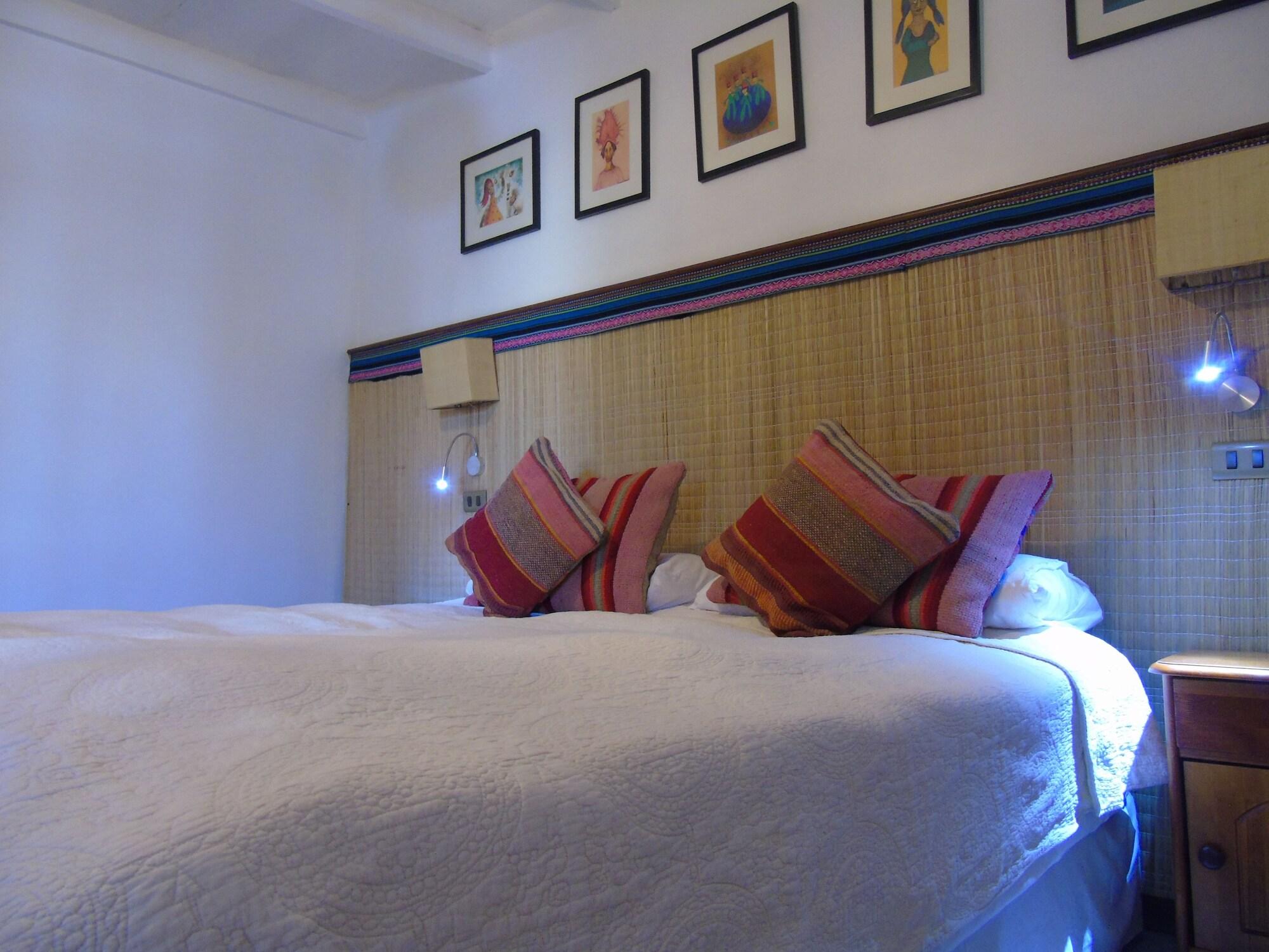 Hotel Pat'Ta Hoiri ซานเปโดร เด อาตากามา ภายนอก รูปภาพ