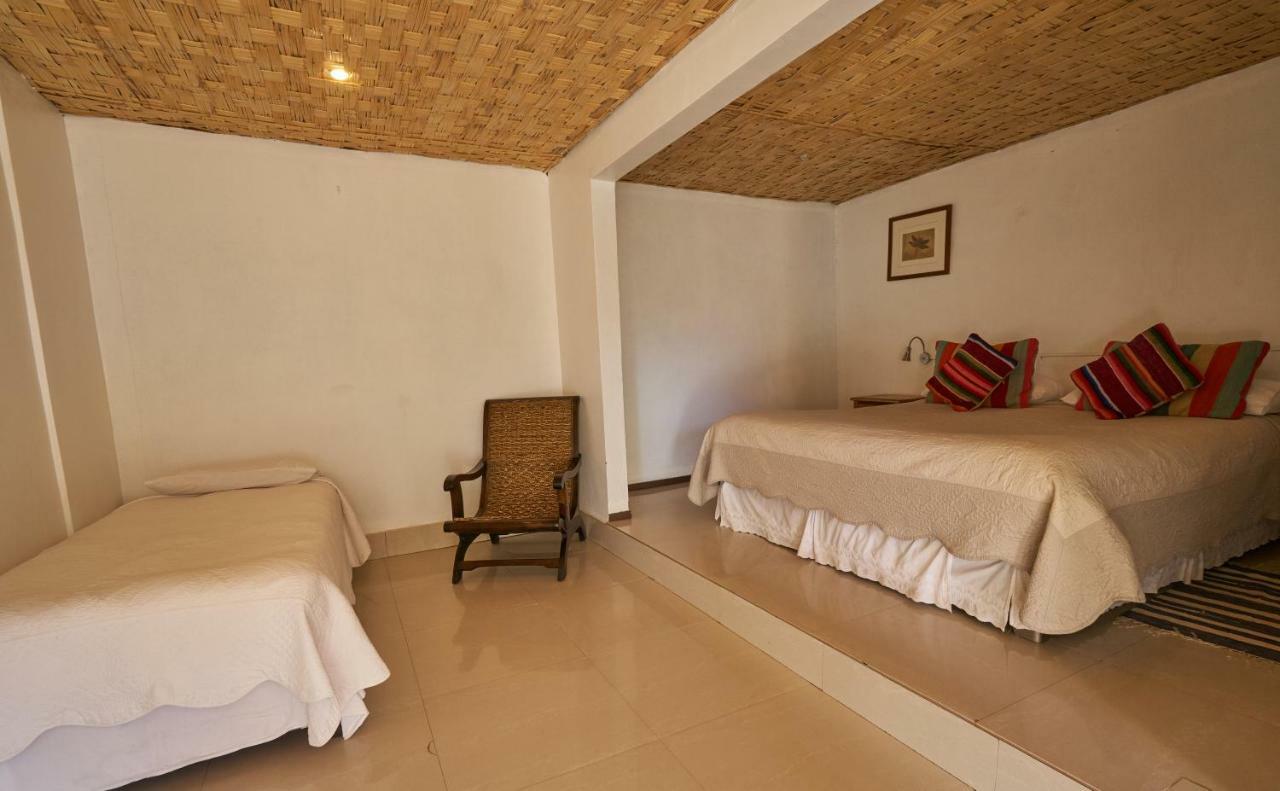 Hotel Pat'Ta Hoiri ซานเปโดร เด อาตากามา ภายนอก รูปภาพ